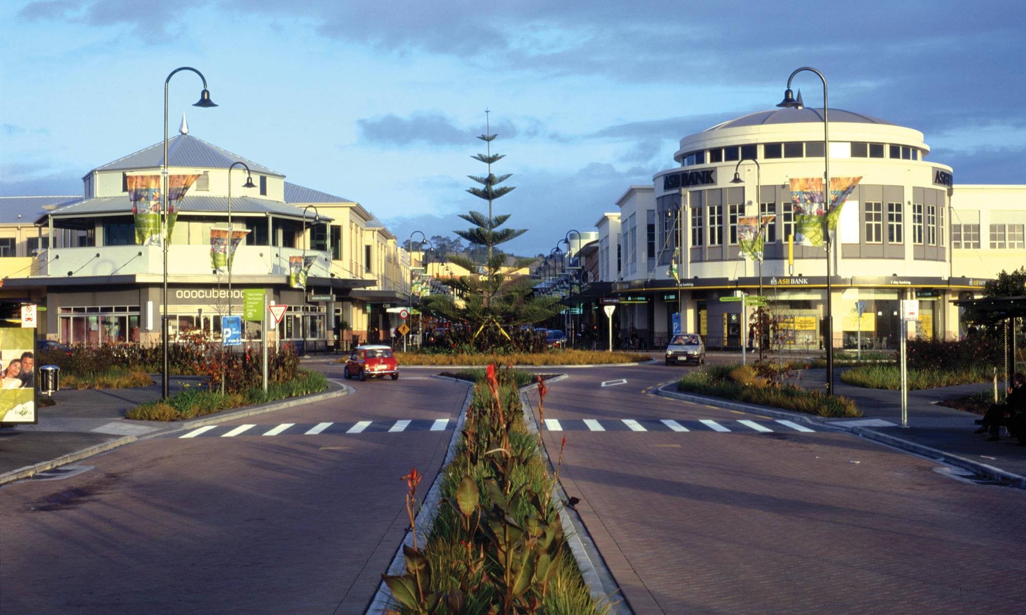 East Auckland commercial area for local web design services